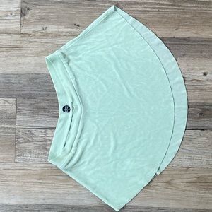 Teal bullet pointe skirt in great condition!